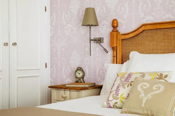 Hotel Infanta Isabel By Recordis 3*