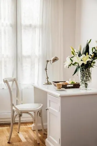 Infanta Isabel By Recordis Hotel 3*